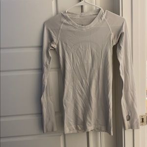 Lululemon work out top